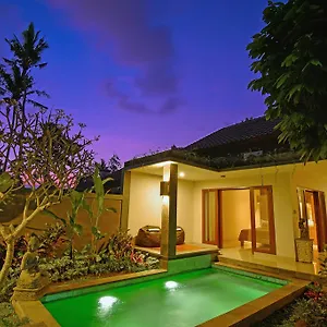  Villa Padma